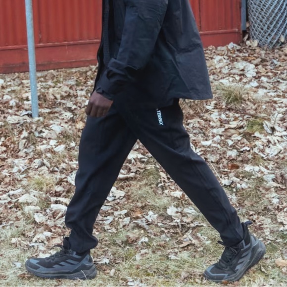 adidas Terrex Free Hiker GoreTex 2.0 Hiking Shoes Triple Black - Picture 8 of 12